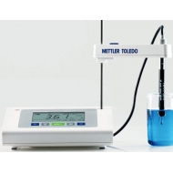 METTLER TOLEDO Bench top pH meter, F20-Standard